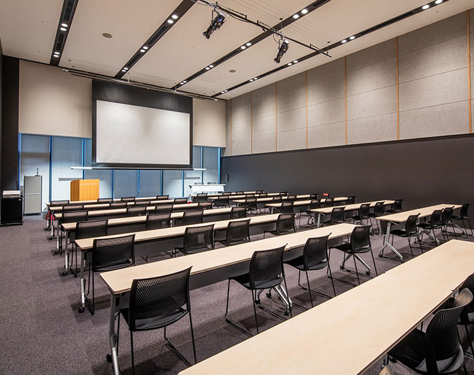 カンファレンス