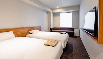 ビジネスホテル併設